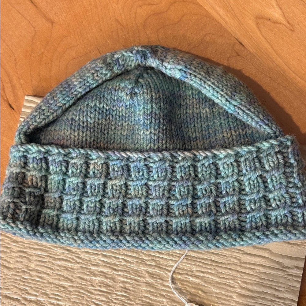 Dream In Color Natural Yarn hand Knit Hat NWT - Picture 2 of 6
